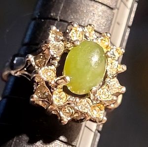Silver tone Jade Cocktail ring Size 7